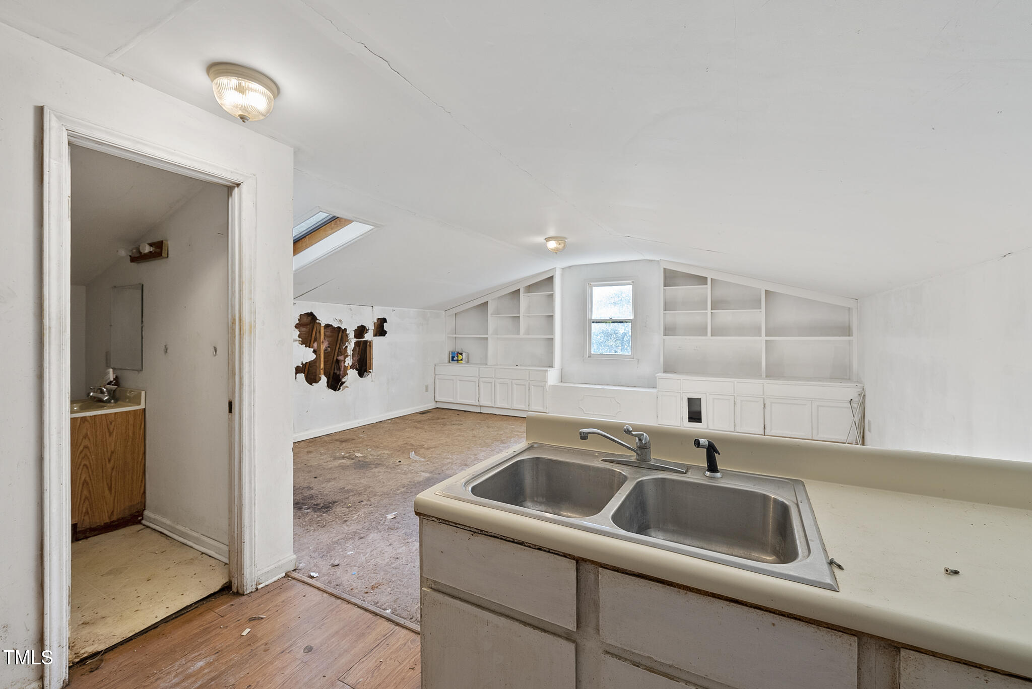 12012 Strickland Road Raleigh, NC 27613 - Photo 42 of 45 DSC03451