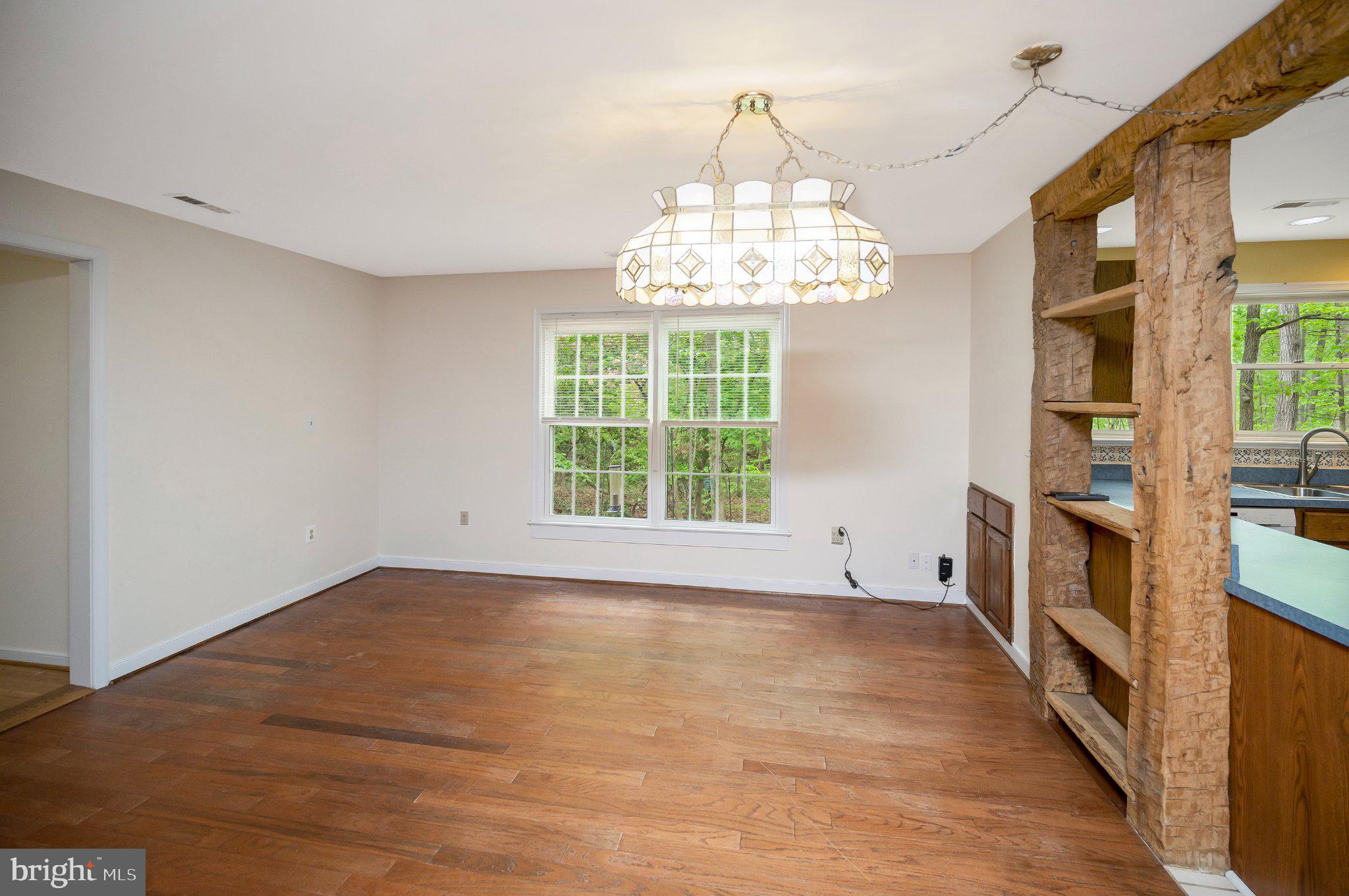 130 Springwood Drive, Unit RENTAL Fredericksburg, VA 22401 - Photo 24 of 39 Bright, airy space with rustic charm.