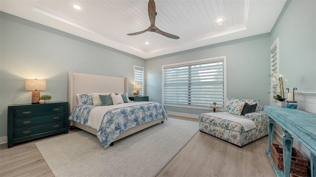 5018 Surfside Circle Lakewood Ranch, FL 34211 - Photo 22 of 76