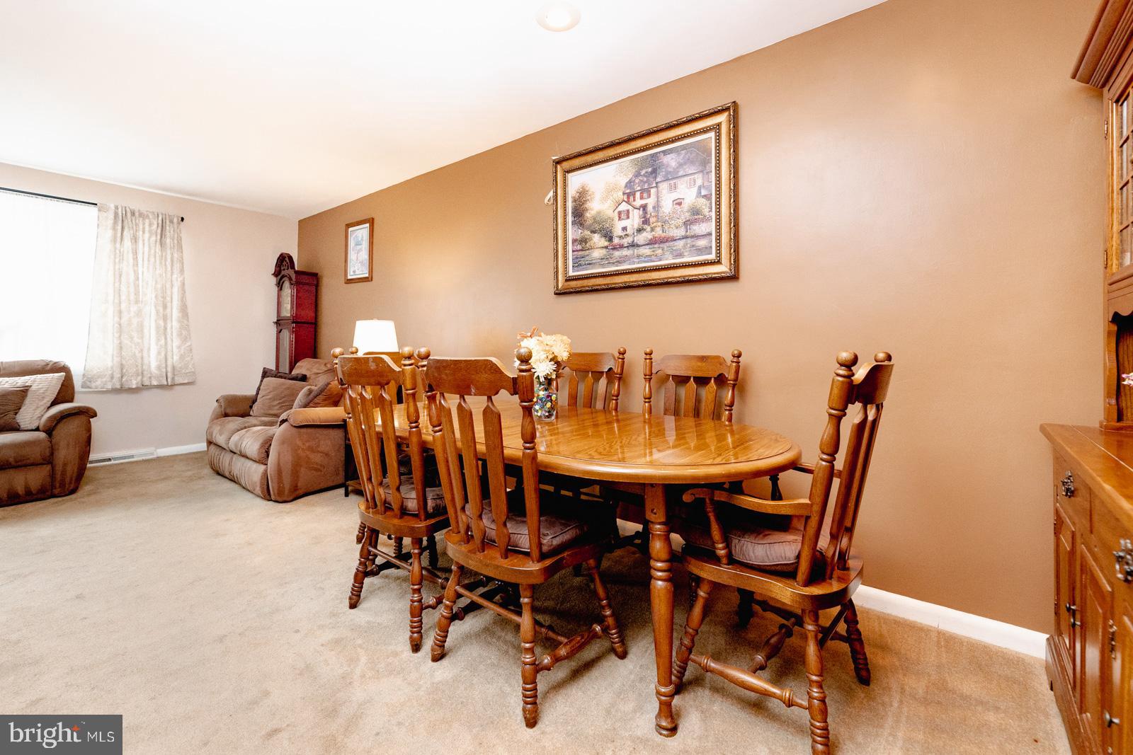 1142 Medway Road Philadelphia, PA 19115 - Photo 11 of 44