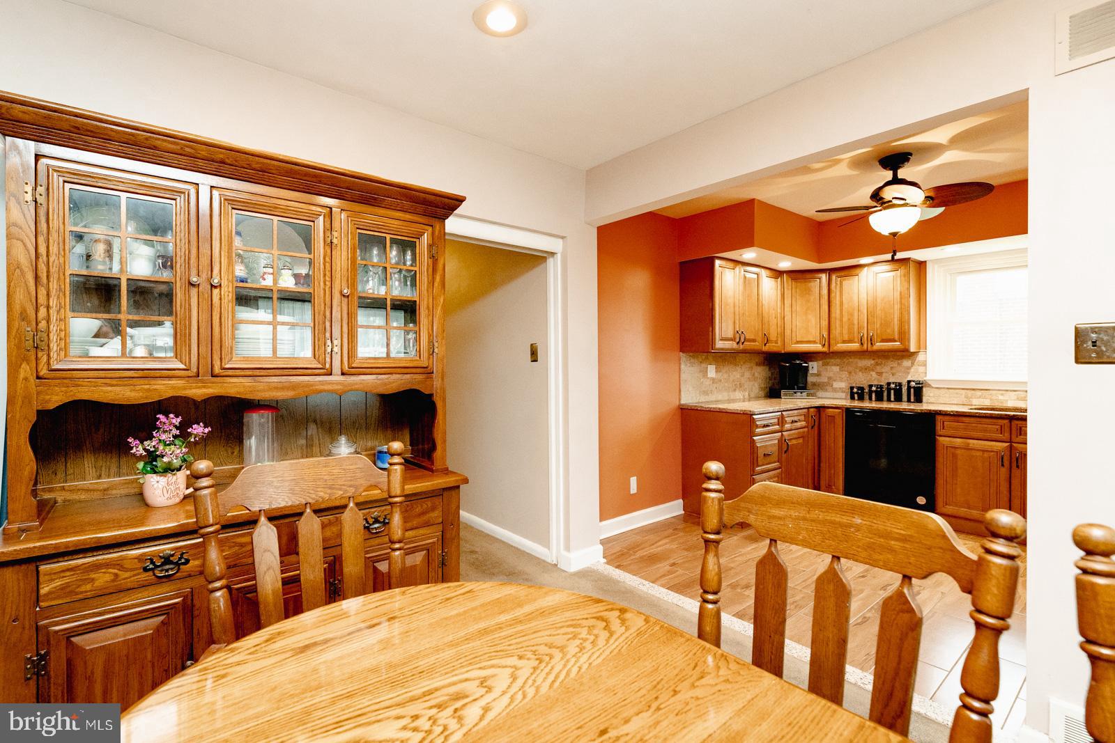 1142 Medway Road Philadelphia, PA 19115 - Photo 17 of 44