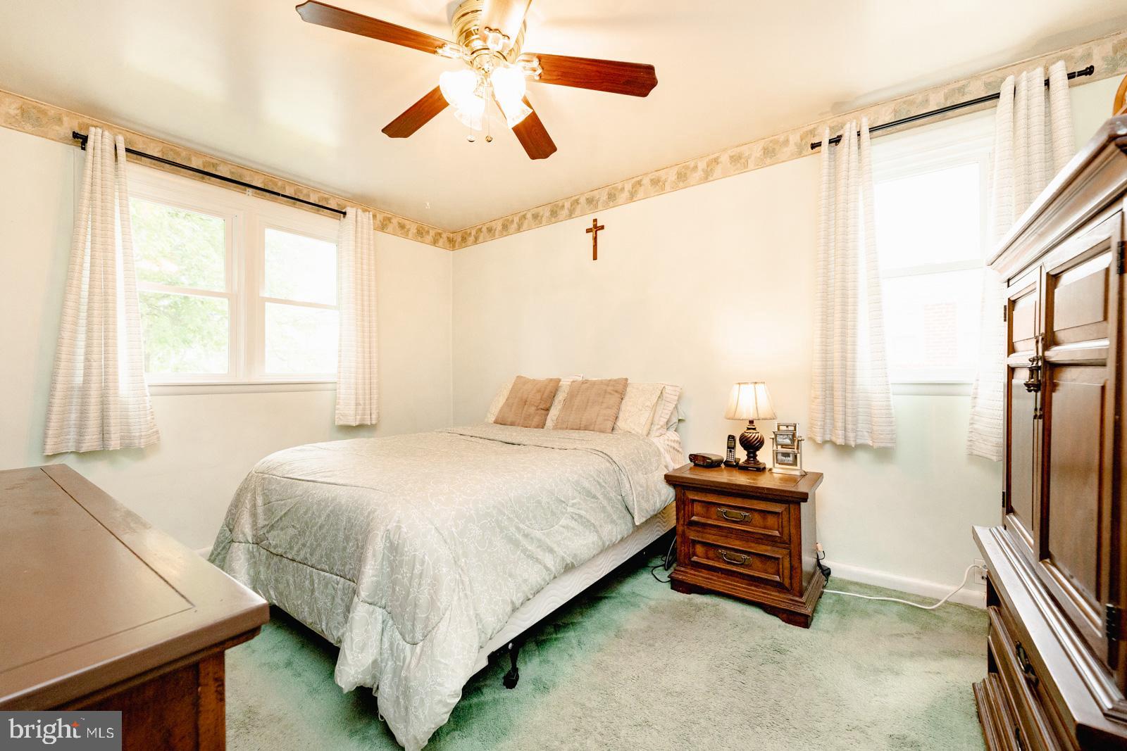 1142 Medway Road Philadelphia, PA 19115 - Photo 23 of 44