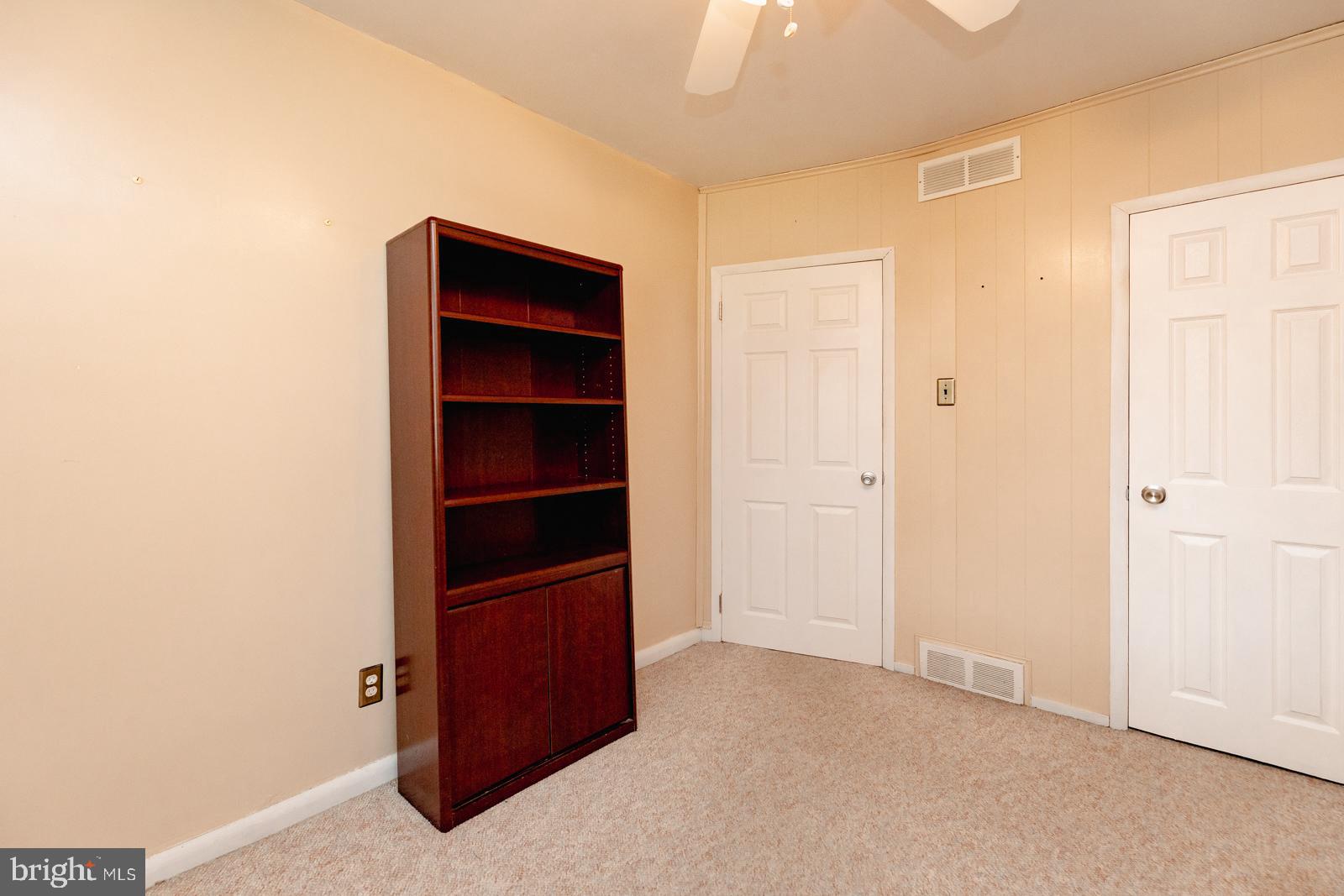 1142 Medway Road Philadelphia, PA 19115 - Photo 30 of 44