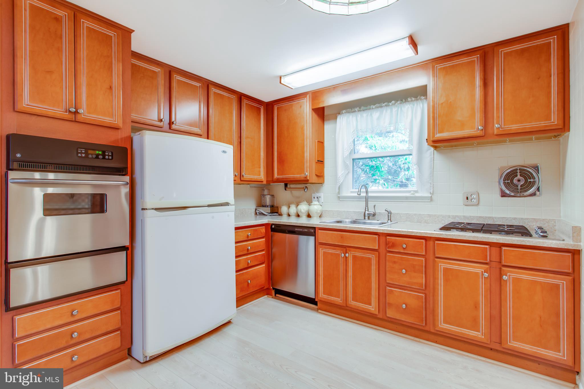5900 Spell Road Clinton, MD 20735 - Photo 8 of 52 Gallery Image 8