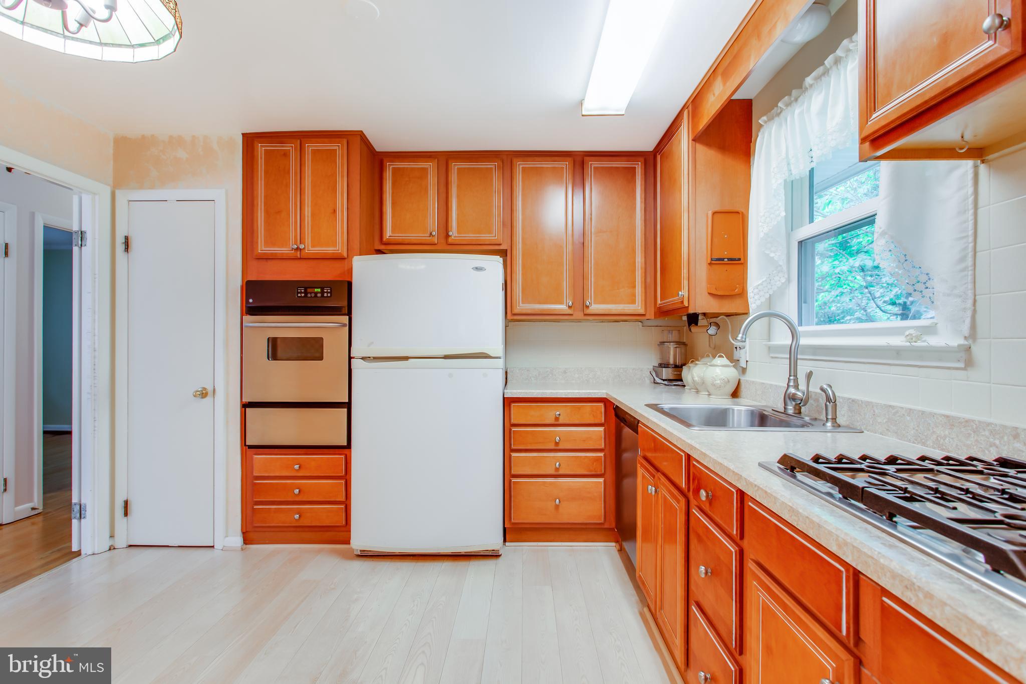 5900 Spell Road Clinton, MD 20735 - Photo 10 of 52 Gallery Image 10