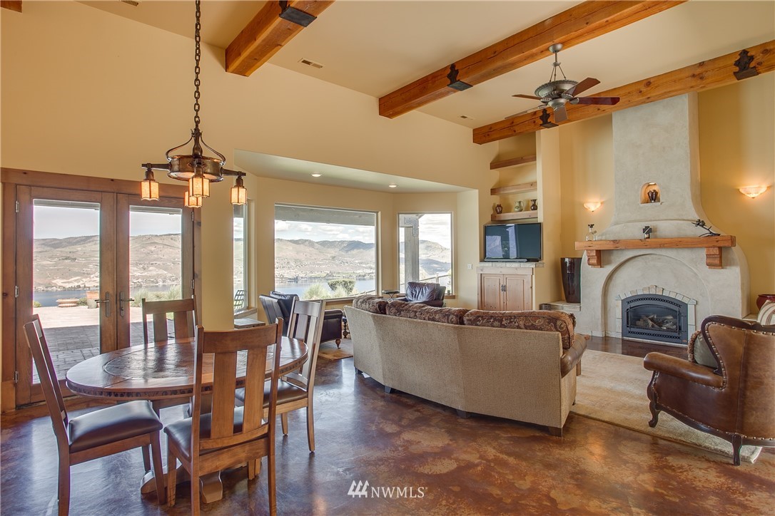 615 Hawks Meadow Road Chelan, WA 98816 - Photo 13 of 25 Gallery Image 13