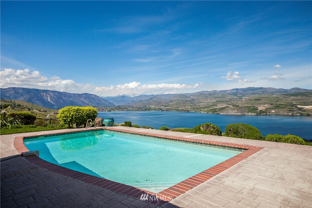 615 Hawks Meadow Road Chelan, WA 98816 - Photo 4 of 25 Gallery Image 4