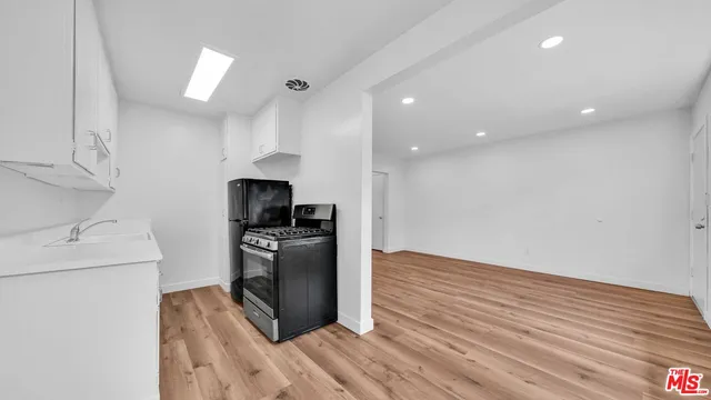 $2,850 | 510 Pacific Avenue, Unit 6, Venice, CA 90291