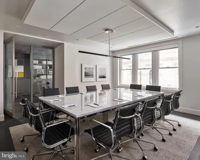 $6,996 | 135 South 18th Street, Unit 1BEDPREMIUM, Philadelphia, PA 19103