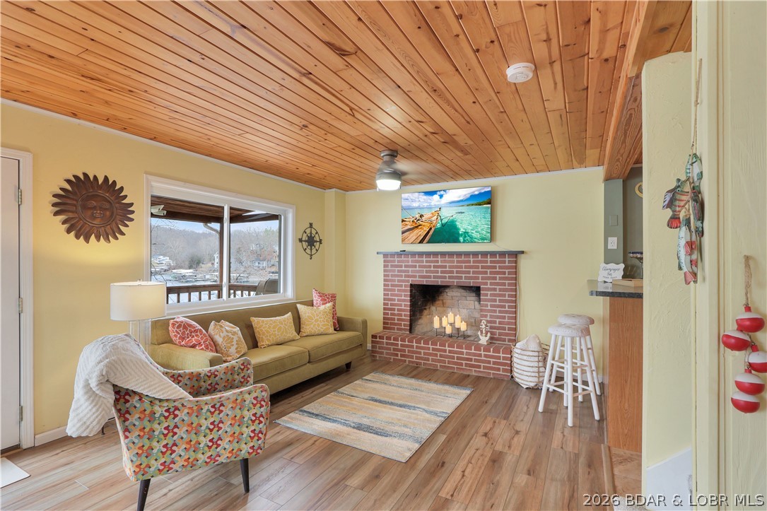 29966 Oak Knoll Road Rocky Mount, MO 65072 - Photo 4 of 59 Bring the lake life inside and experience the perf