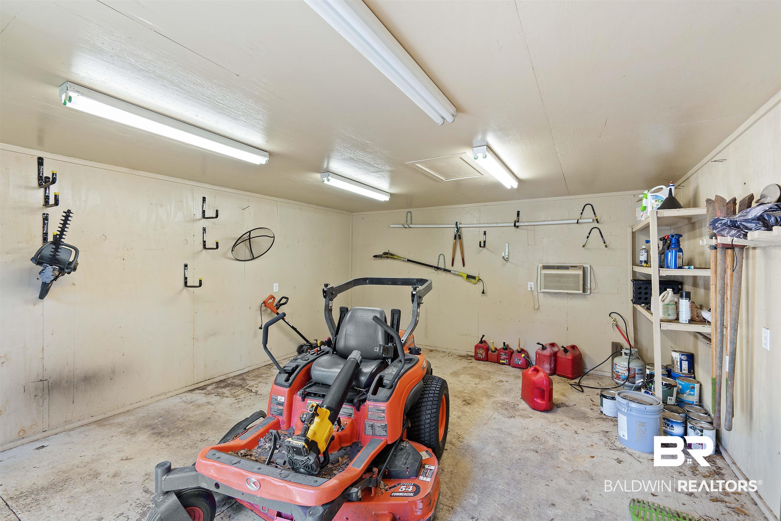 9100 Johnson Road South Mobile, AL 36695 - Photo 32 of 44