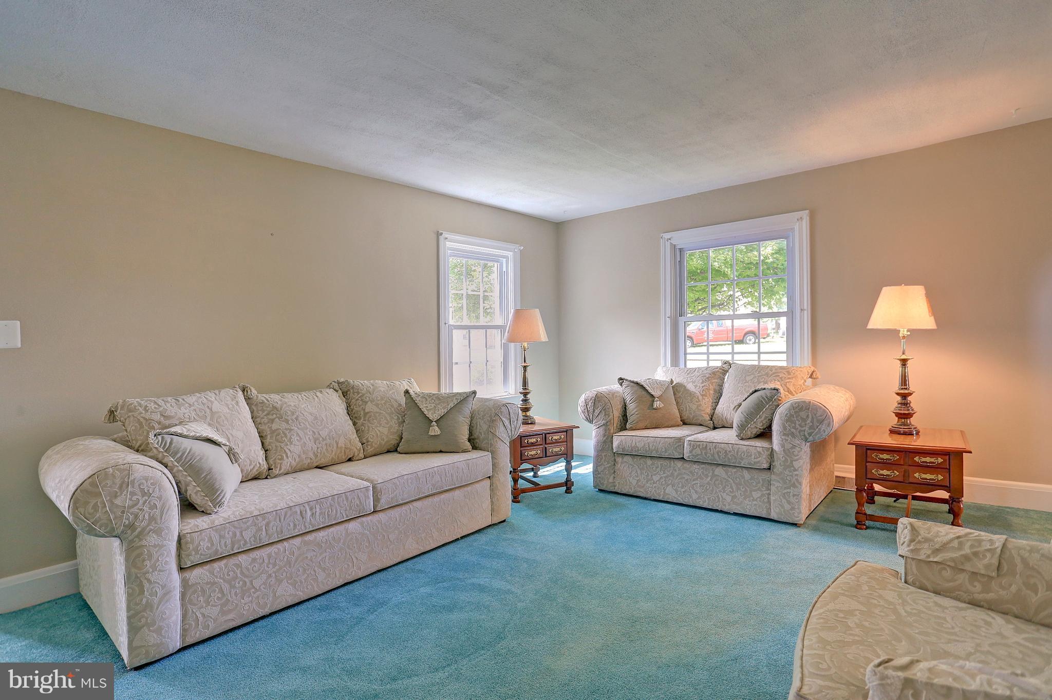 118 New County Road Aberdeen, MD 21001 - Photo 10 of 30 Living Room