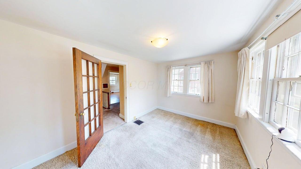 247 South Ardmore Road Columbus, OH 43209 - Photo 28 of 55 247 S Ardmore33