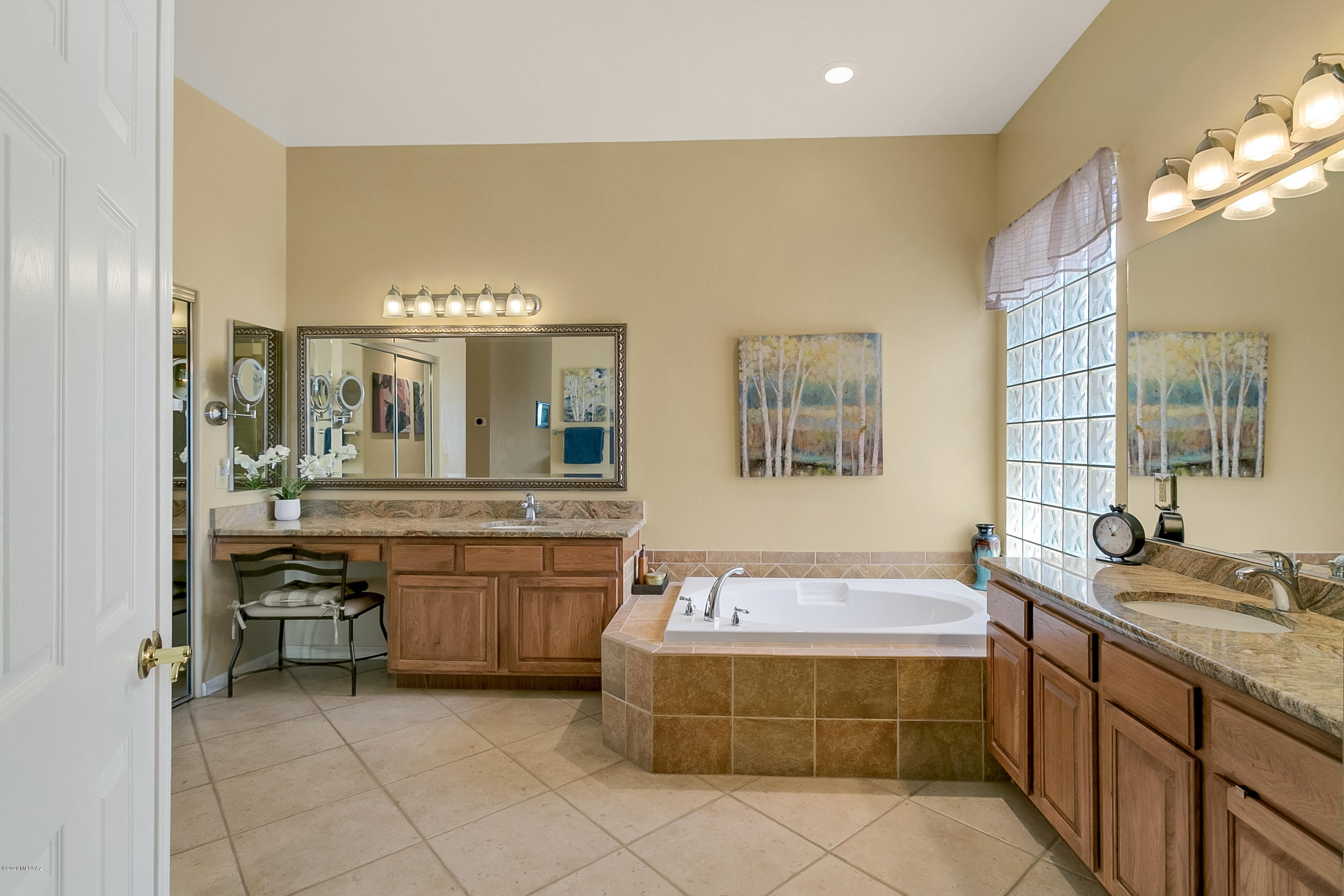 62677 East Rangewood Drive Saddlebrooke, AZ 85739 - Photo 21 of 47