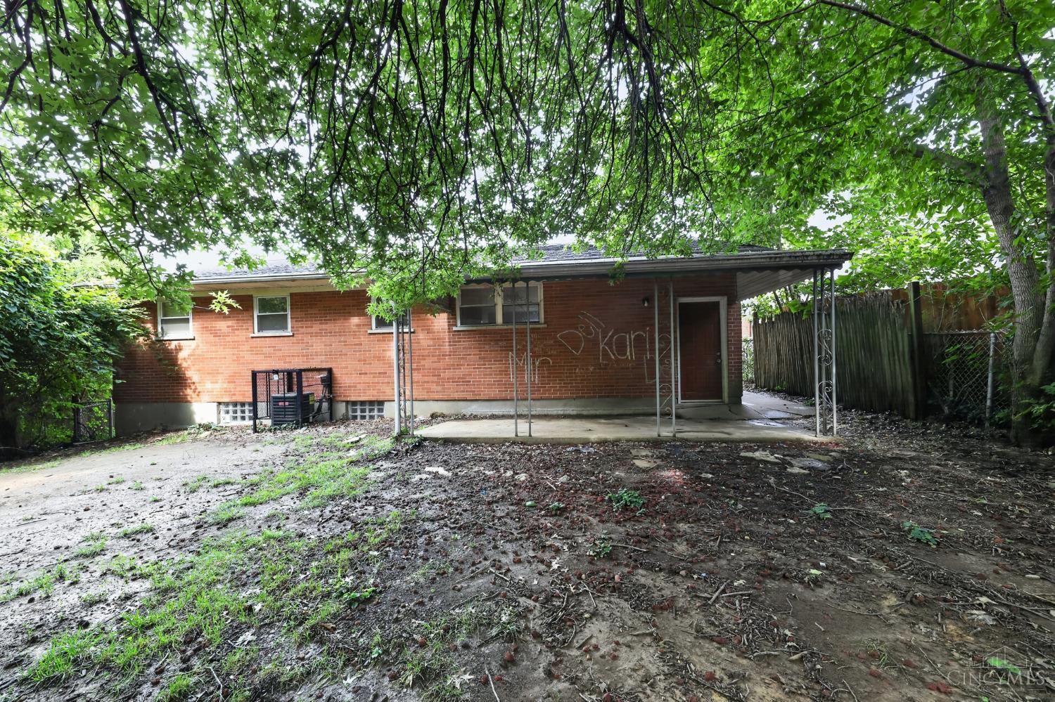 9192 Pippin Road Cincinnati, OH 45231 - Photo 28 of 30