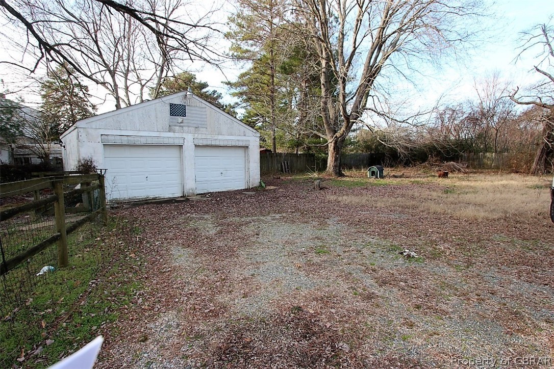 6769 Williams Landing Road Hayes, VA 23072 - Photo 3 of 20