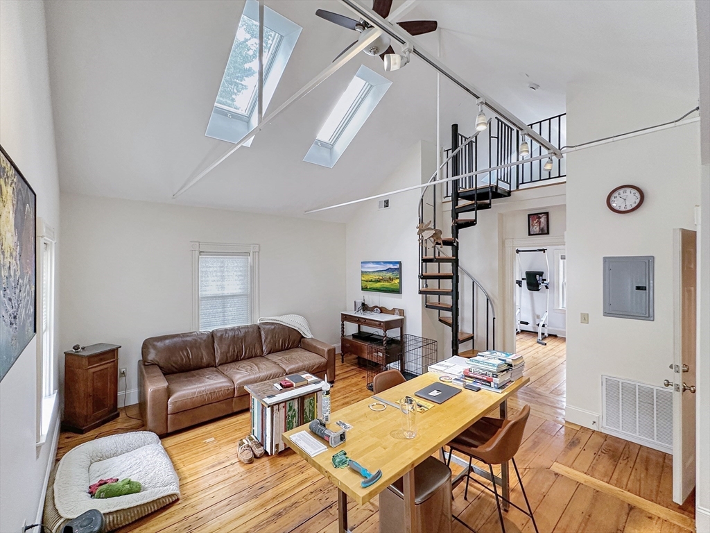 20 Porter Street, Unit 3 Boston, MA 02130 - Photo 15 of 41 Gallery Image 15