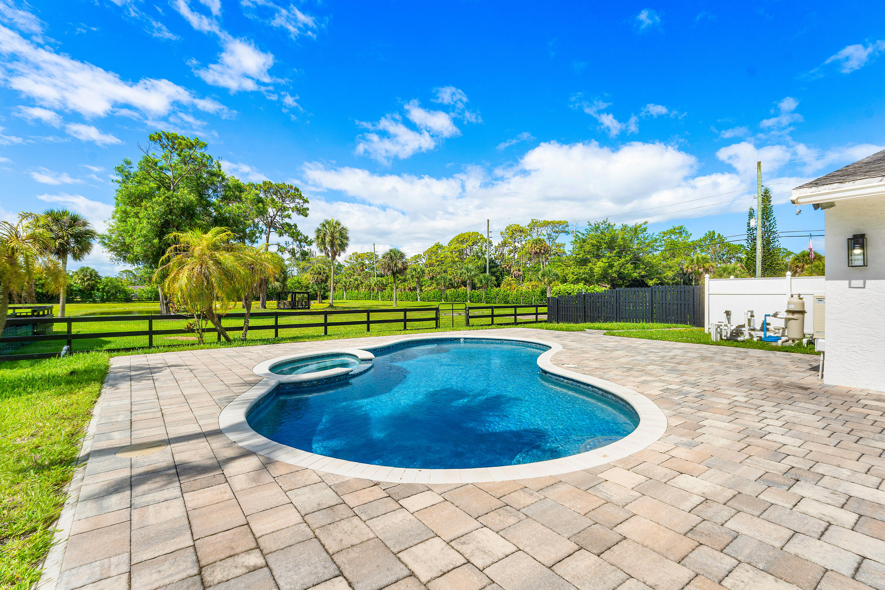 1350 C Road Loxahatchee Groves, FL 33470 - Photo 2 of 29 Private Pool