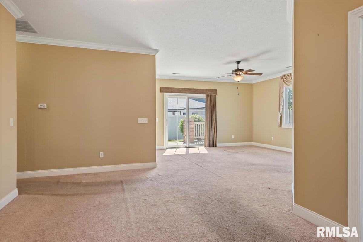 3406 Pinyon Drive Springfield, IL 62711 - Photo 4 of 29 Gallery Image 4