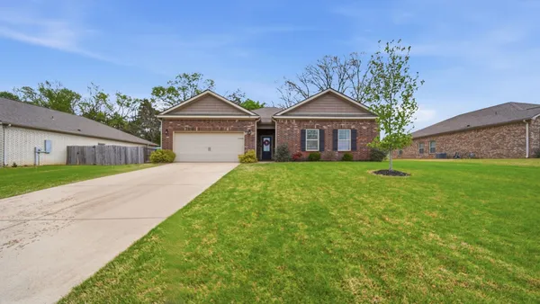 $385,000 | 110 Aberdeen Drive, Oakland, TN 38060