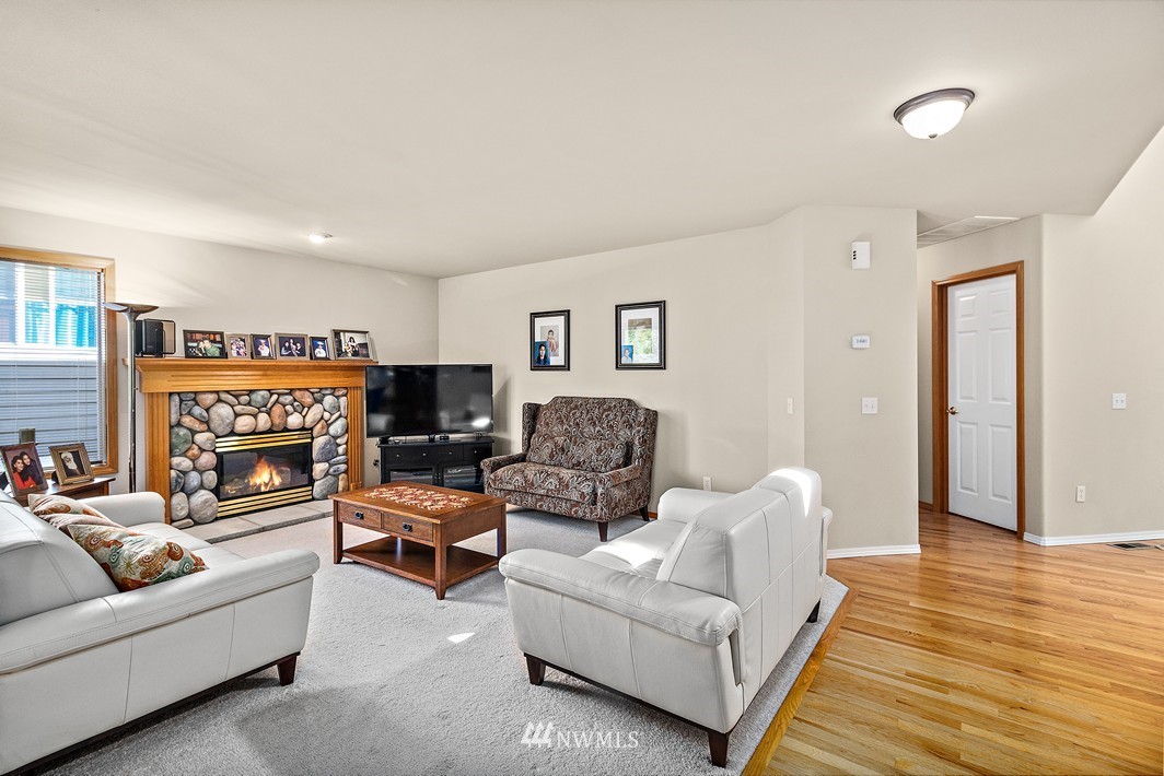 18330 12th Drive Southeast Bothell, WA 98012 - Photo 11 of 23