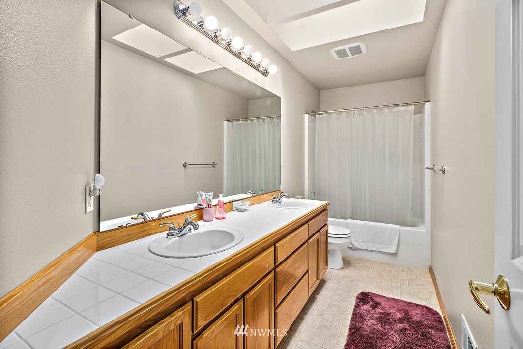 18330 12th Drive Southeast Bothell, WA 98012 - Photo 18 of 23