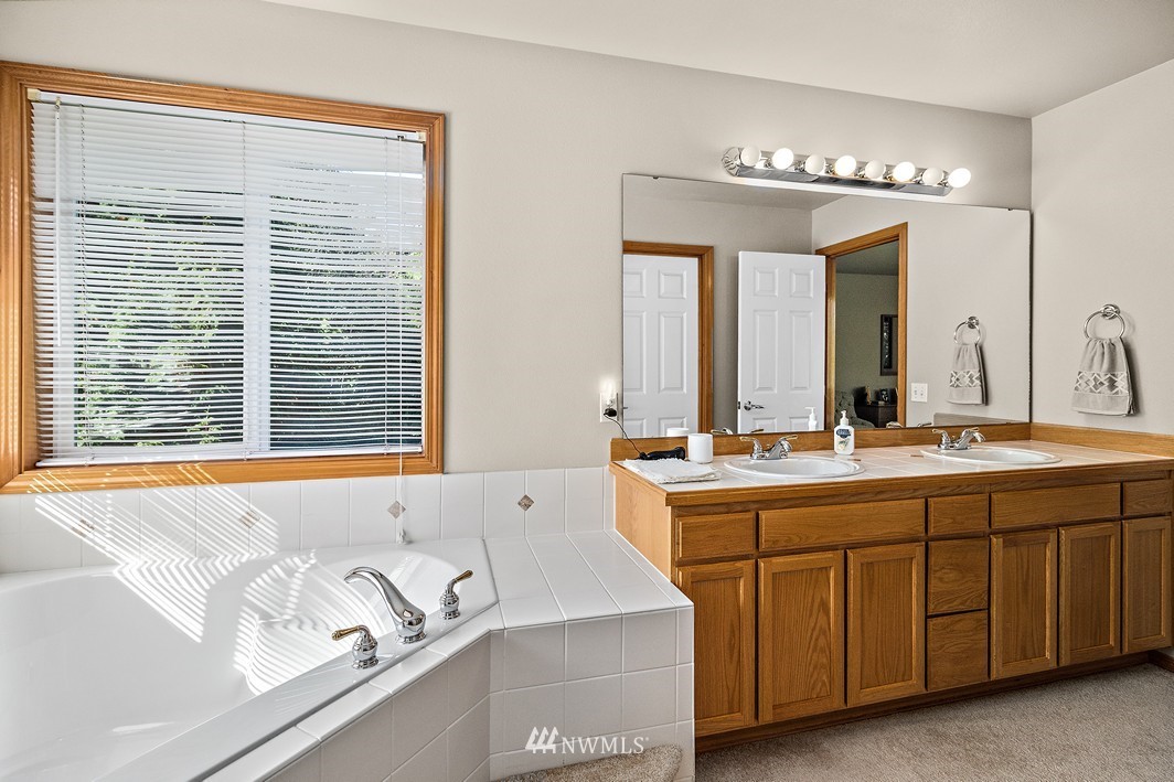 18330 12th Drive Southeast Bothell, WA 98012 - Photo 21 of 23