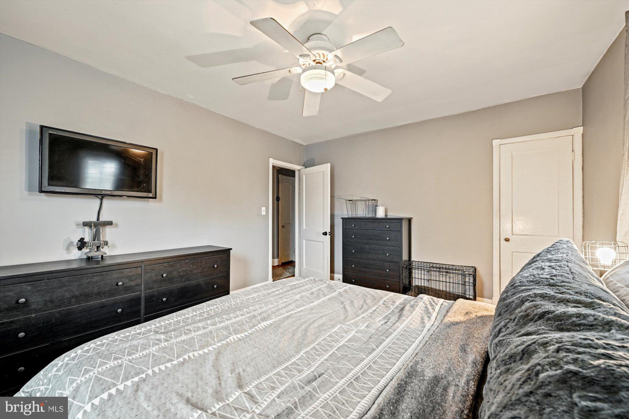 300 Westowne Road Baltimore, MD 21229 - Photo 17 of 29