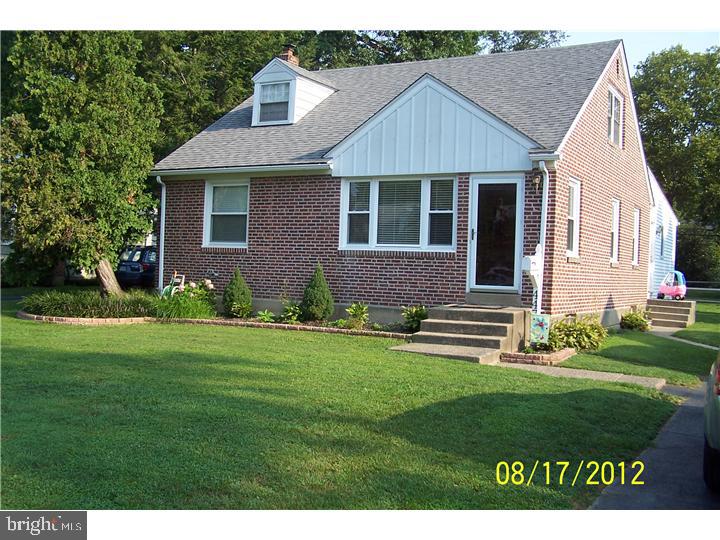447 Kent Road Springfield, PA 19064 - Photo 1 of 12