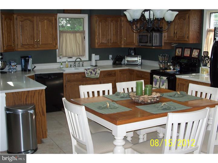 447 Kent Road Springfield, PA 19064 - Photo 11 of 12