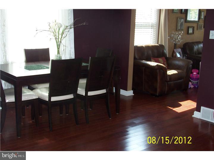 447 Kent Road Springfield, PA 19064 - Photo 6 of 12 Dining Room