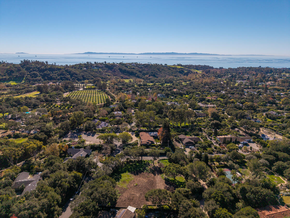 2290 Featherhill Road Montecito, CA 93108 - Photo 10 of 14 Looking South