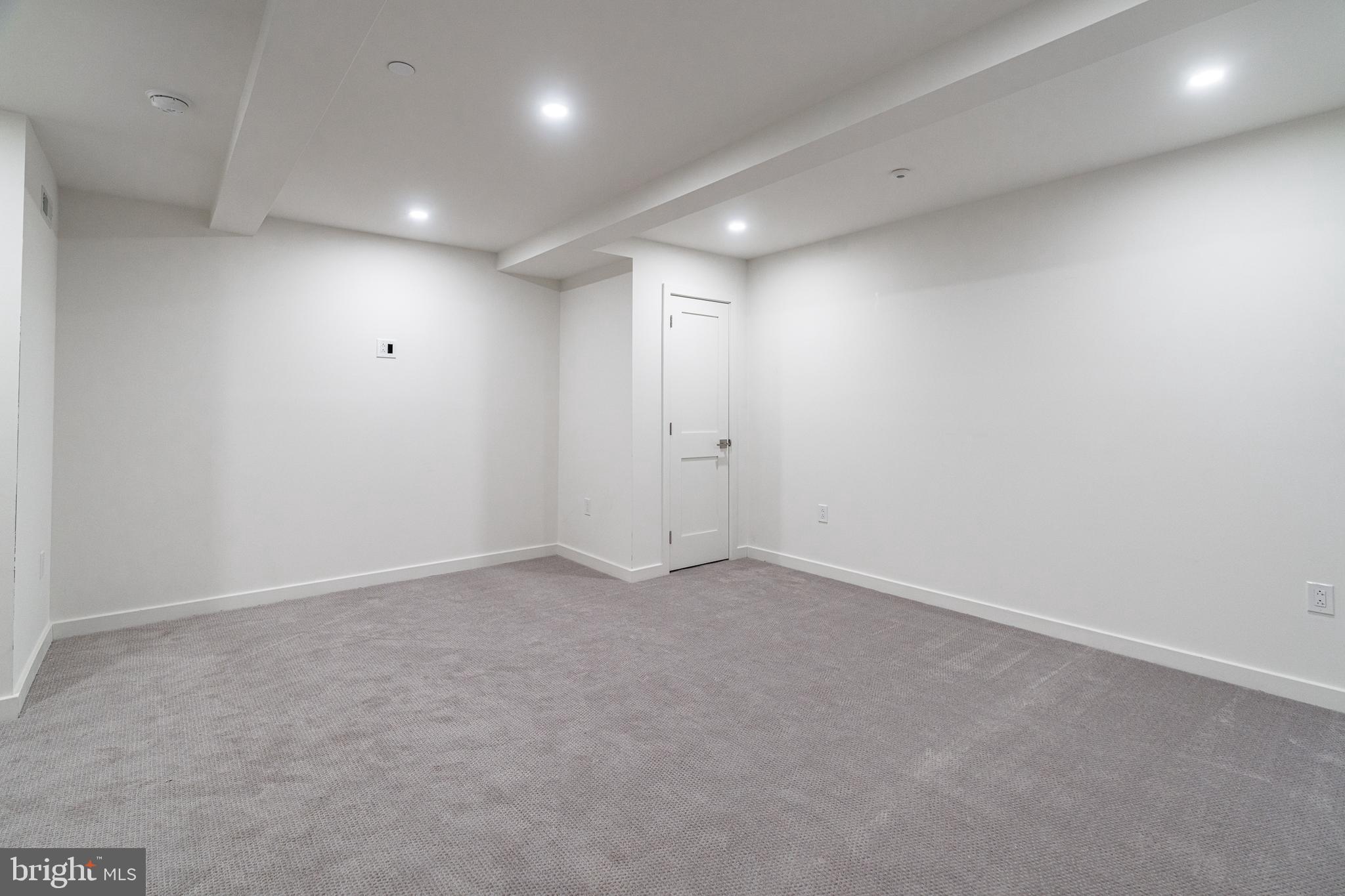 2423 Innovator Way Philadelphia, PA 19146 - Photo 25 of 34