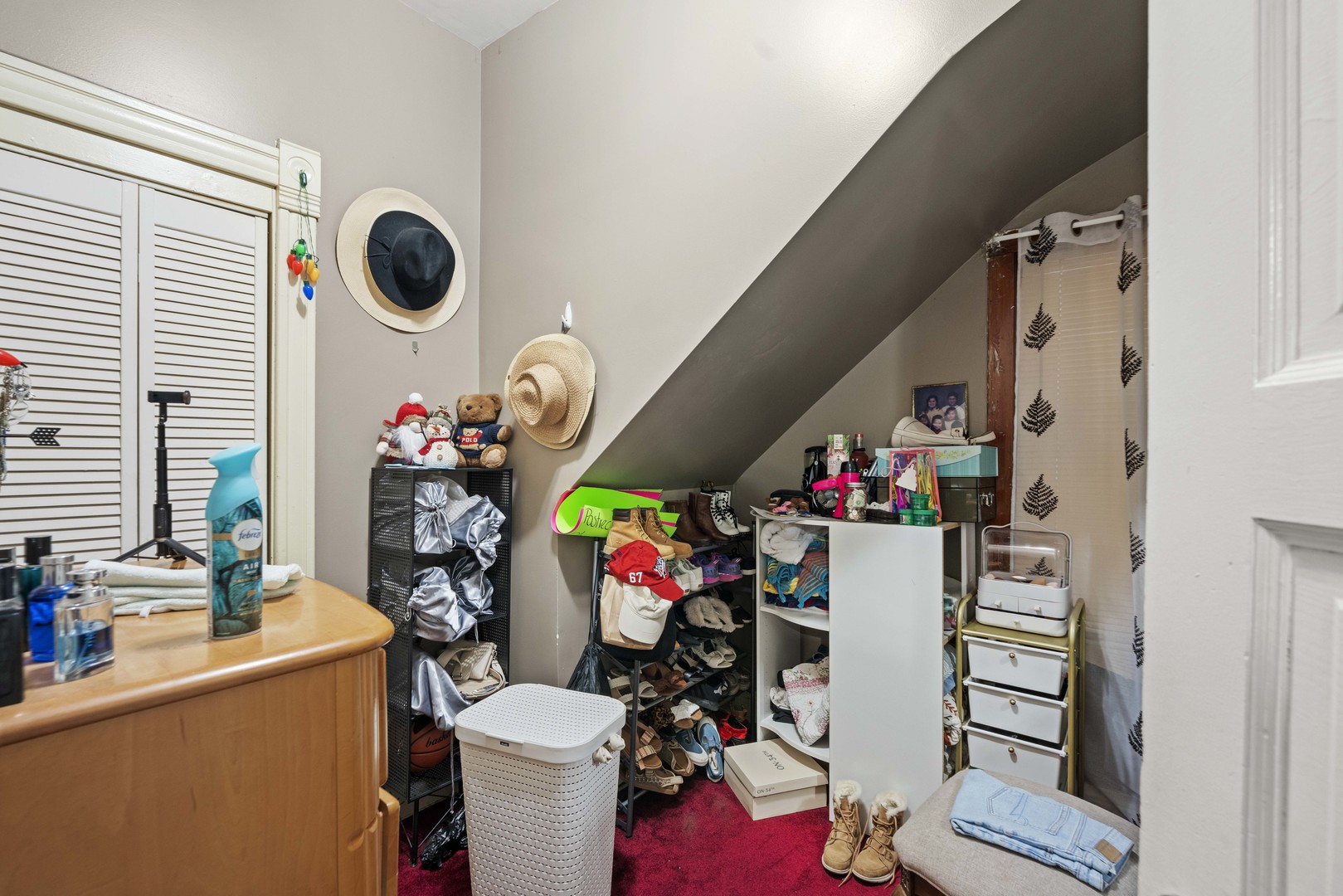2922 East 97th Street Chicago, IL 60617 - Photo 15 of 20 a room with storage and utility