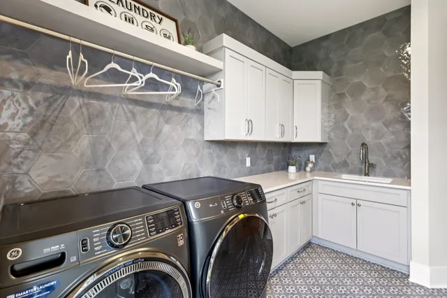 $2,149,900 | 3395 White Cedar Drive, Verona, WI 53593