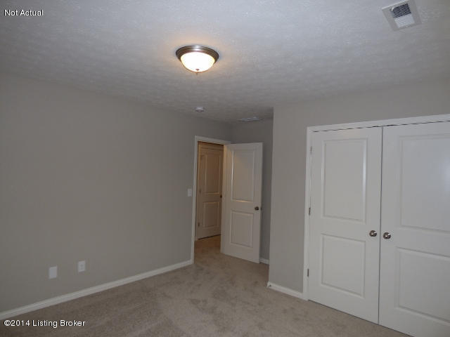 7816 Westbrook Road Louisville, KY 40258 - Photo 23 of 27 P1010368 (640x480)