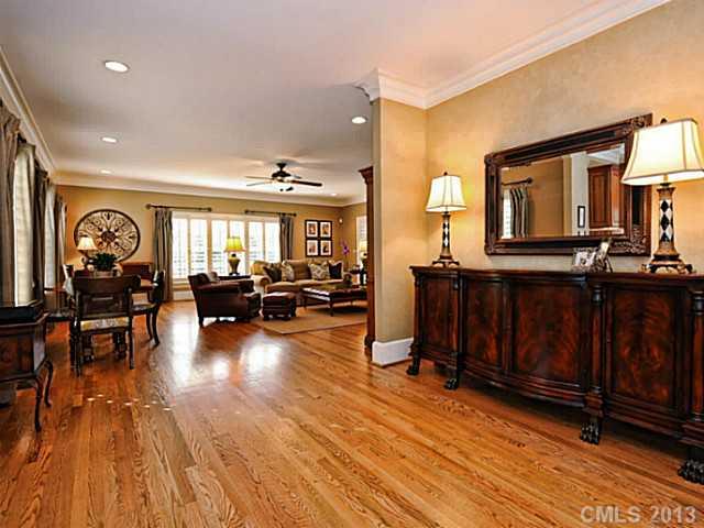 1726 Sterling Road Charlotte, NC 28209 - Photo 7 of 16 Gallery Image 7