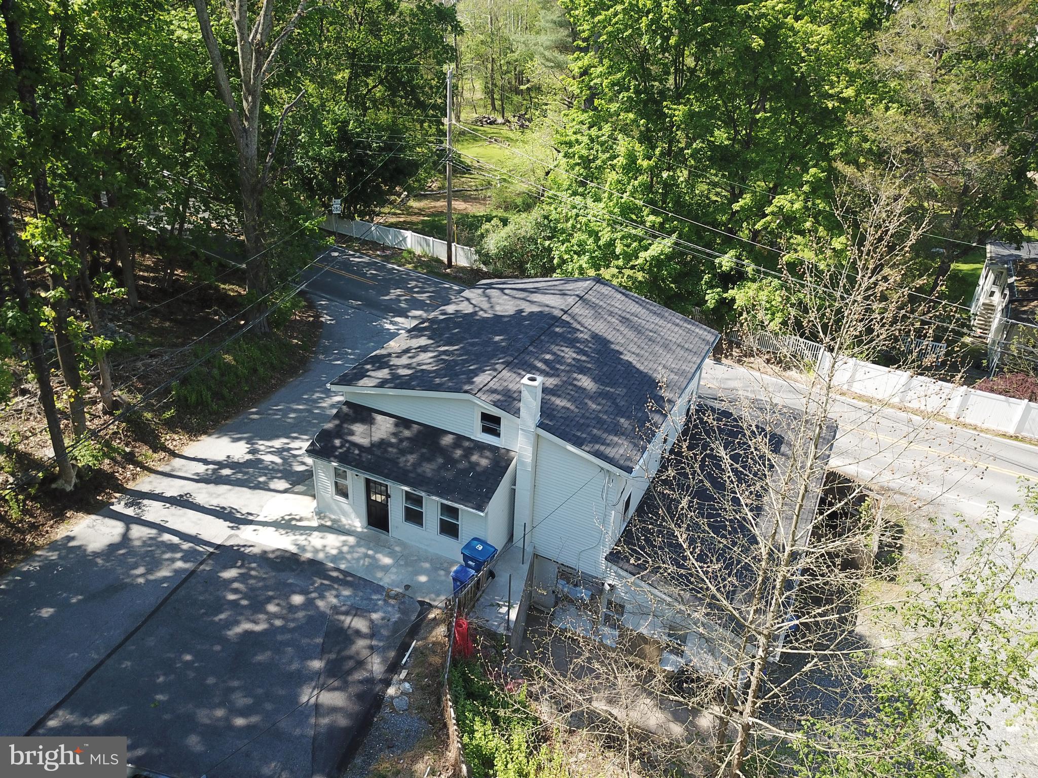 798 Creek Road, Unit 2 Downingtown, PA 19335 - Photo 2 of 12