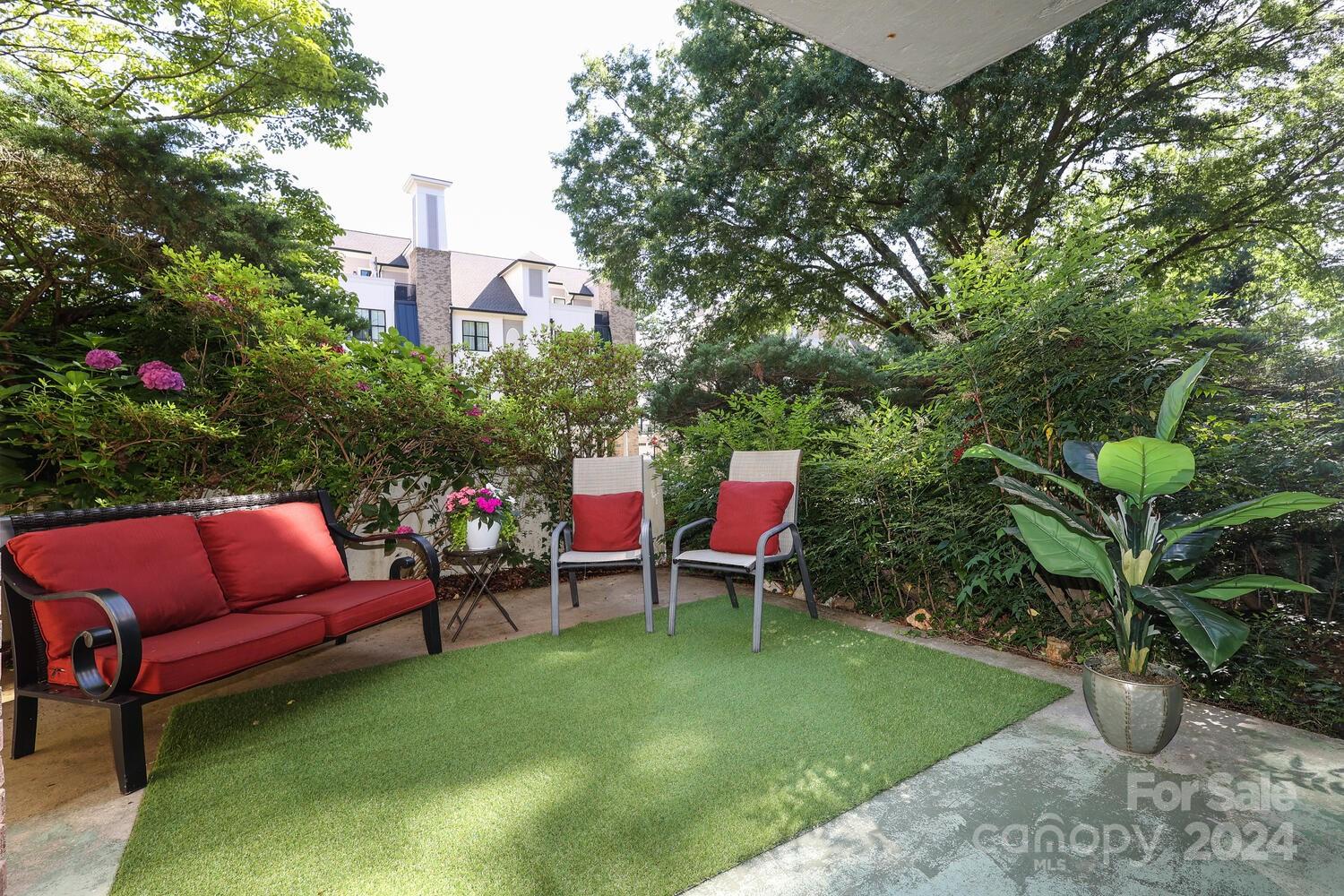 1300 Reece Road, Unit G11 Charlotte, NC 28209 - Photo 16 of 37 Gallery Image 16