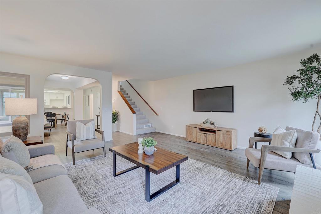 420 3rd Street Encinitas, CA 92024 - Photo 13 of 73