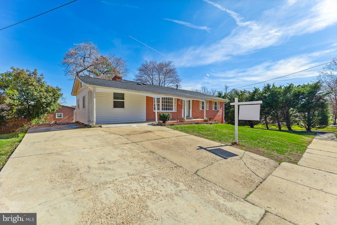 10018 Mike Road Fort Washington, MD 20744 - Photo 3 of 39 Gallery Image 3