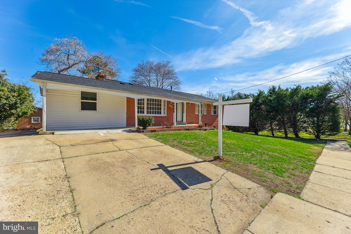 10018 Mike Road Fort Washington, MD 20744 - Photo 4 of 39 Gallery Image 4