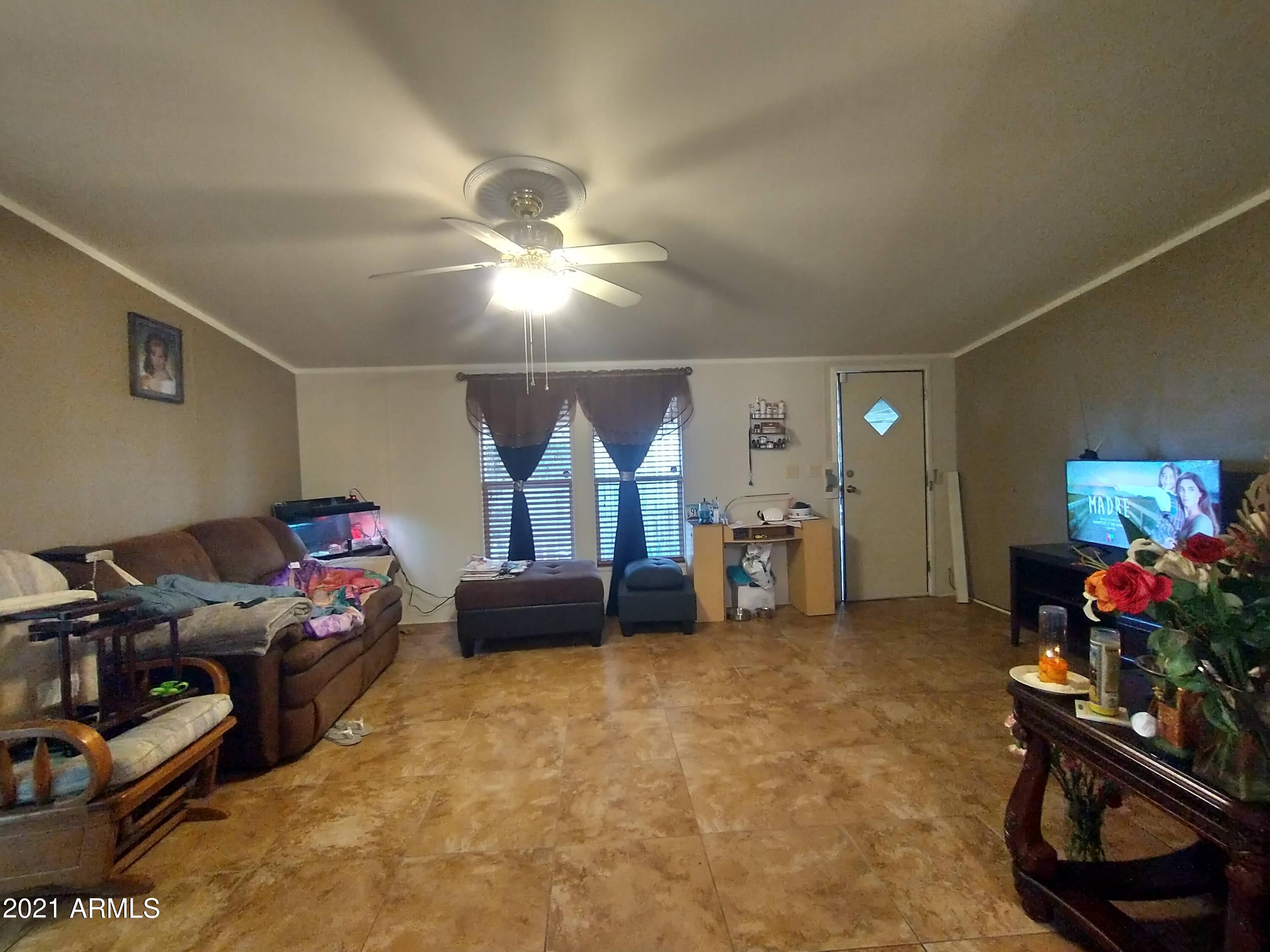 212 South Ellsworth Road Mesa, AZ 85208 - Photo 3 of 20 LIVING ROOM