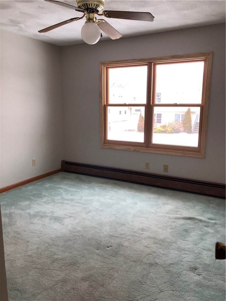 75 Sharon Street Cranston, RI 02910 - Photo 12 of 38