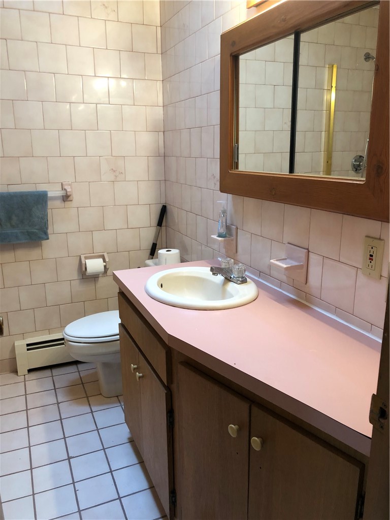 75 Sharon Street Cranston, RI 02910 - Photo 20 of 38