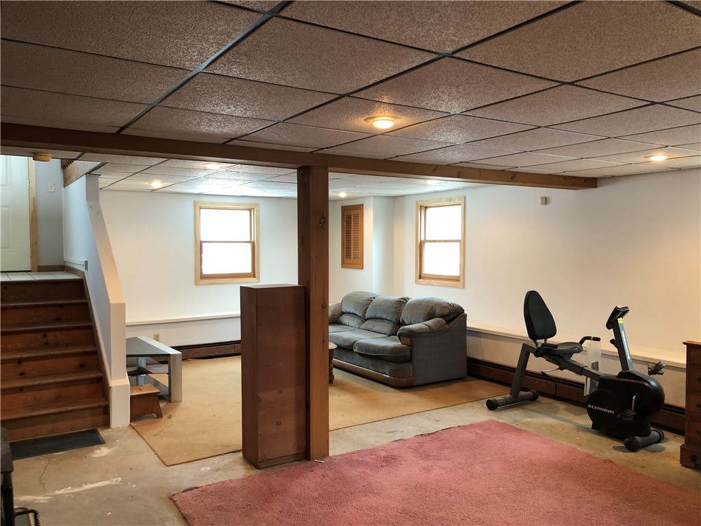 75 Sharon Street Cranston, RI 02910 - Photo 26 of 38