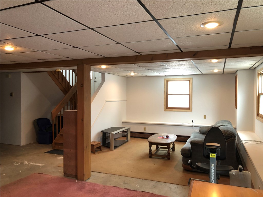 75 Sharon Street Cranston, RI 02910 - Photo 27 of 38