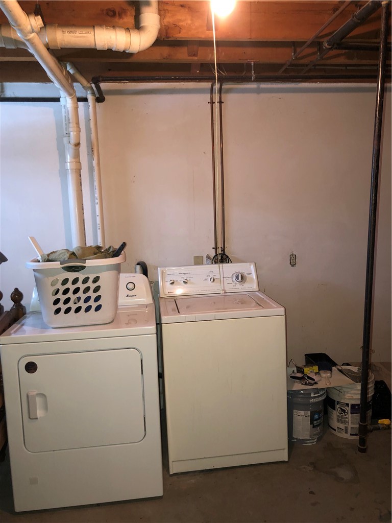 75 Sharon Street Cranston, RI 02910 - Photo 30 of 38