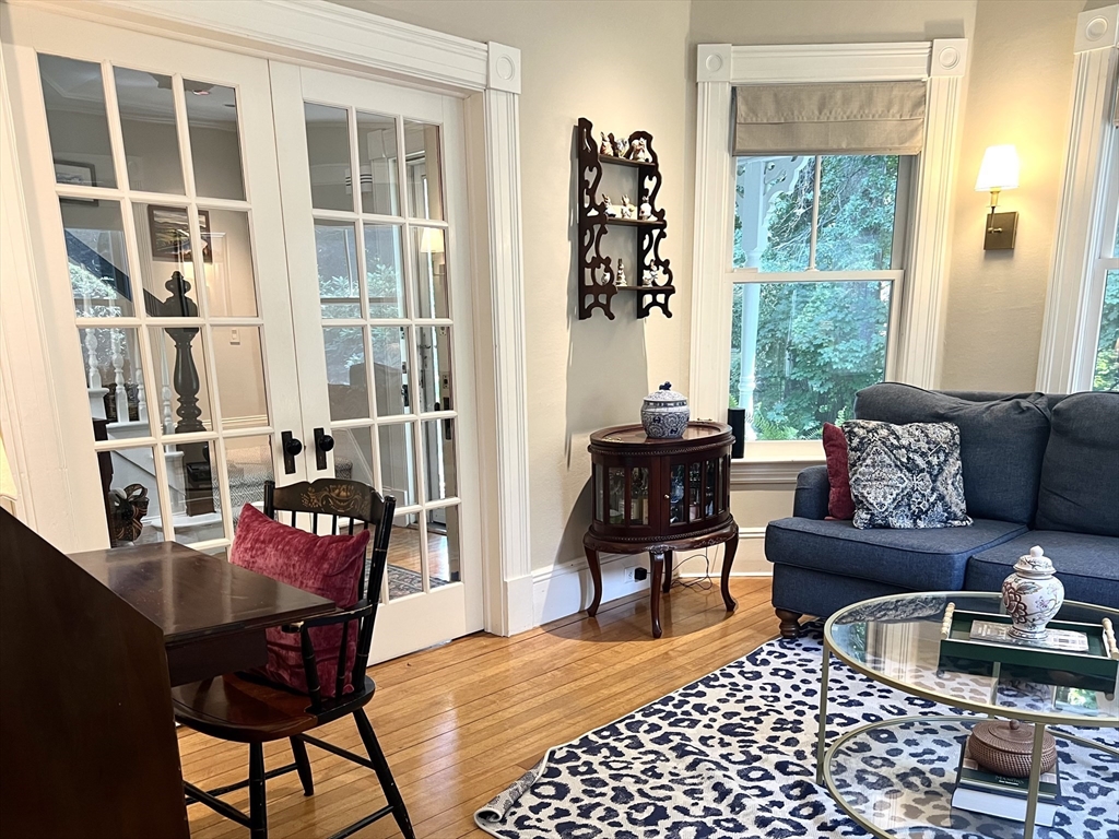 33 Gaylord Street Amherst, MA 01002 - Photo 4 of 42