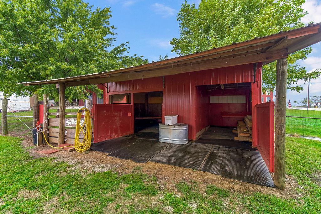 22151 Hand Road Atchison, KS 66002 - Photo 29 of 33 Gallery Image 29